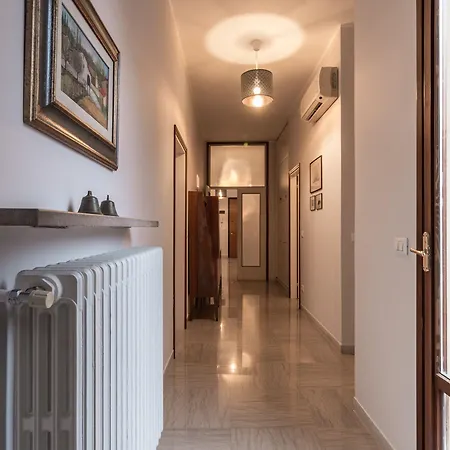 Rialto Bridge Big With Lift By Lionhost Apartman Velence