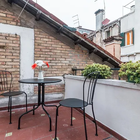 Rialto Bridge Big With Lift By Lionhost Apartment *