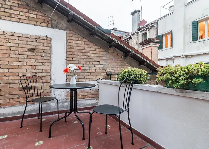 Rialto Bridge Big With Lift By Lionhost شقة *